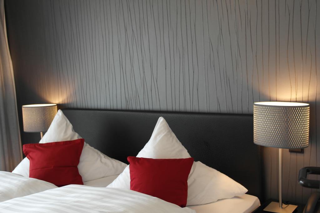 Hotel Blauer Fasan Wiesmoor Luaran gambar